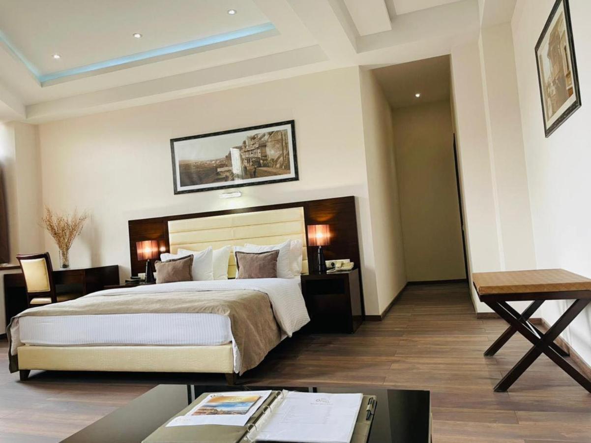 Hotel Orion 第比利斯 外观 照片